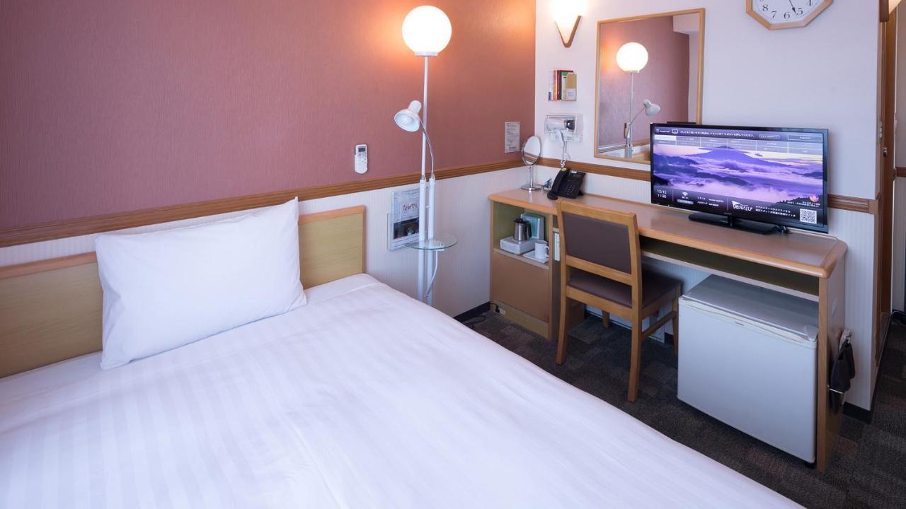 Toyoko Inn Miyazaki Ekimae Extérieur photo