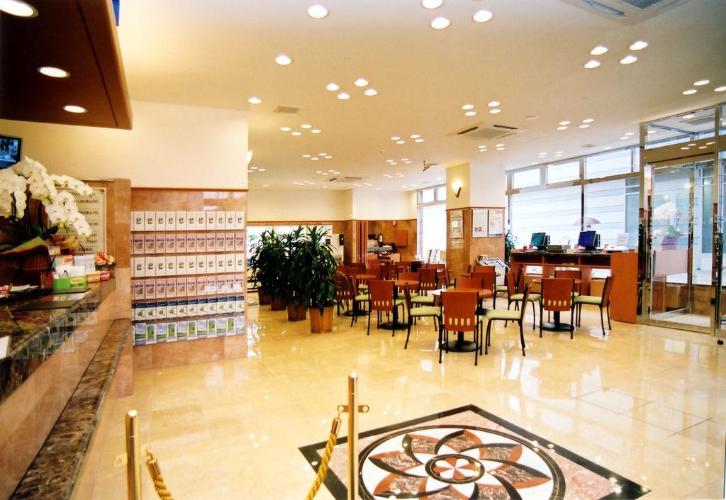 Toyoko Inn Miyazaki Ekimae Extérieur photo